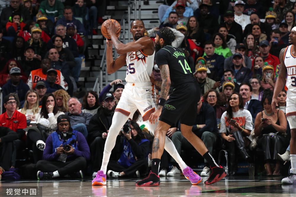 充满魅力 充满魅力