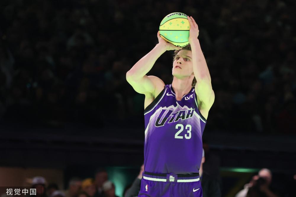 混为一谈的 混为一谈的